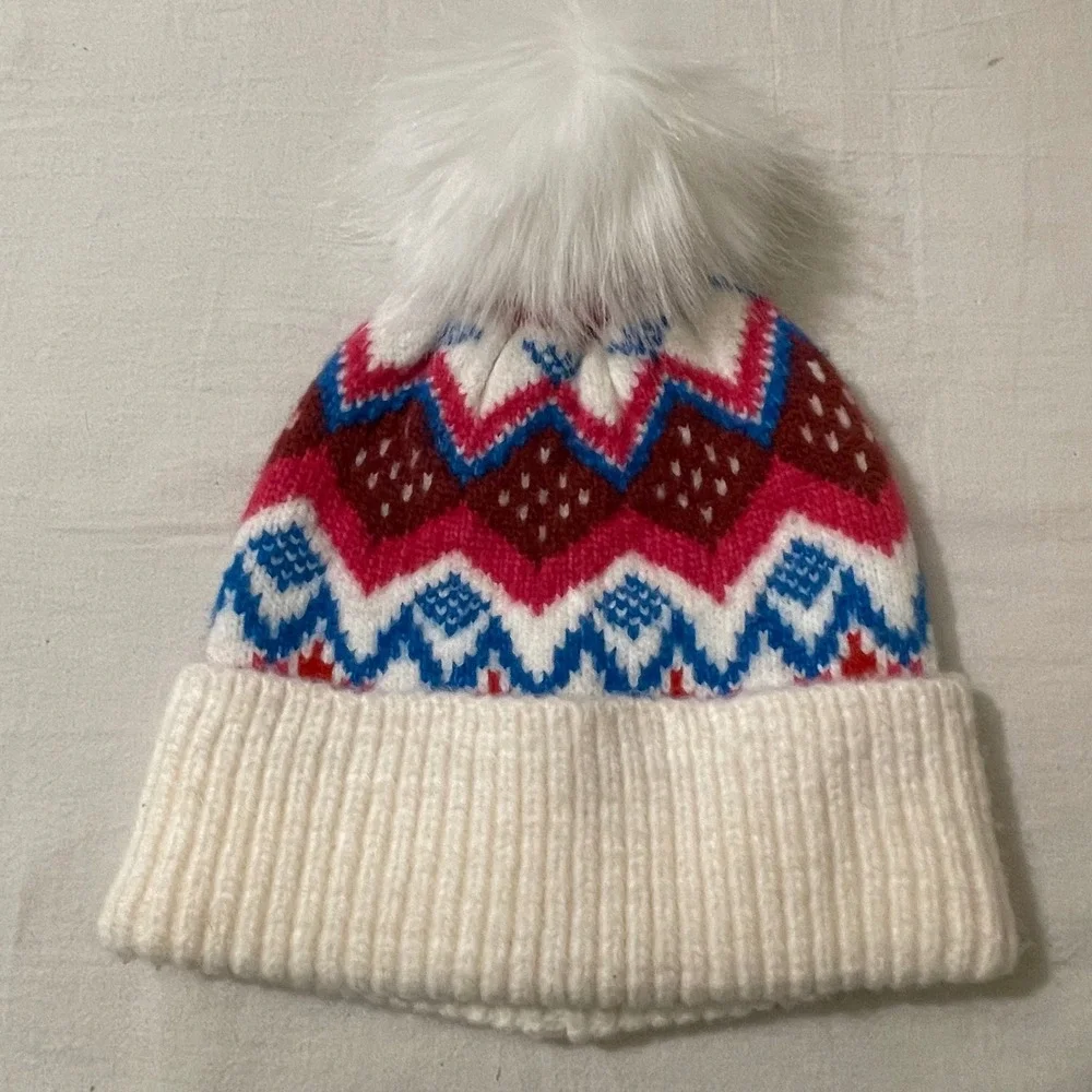 LOFT Fair Isle Pom Beanie Hat‎ Winter Knit Cap Colorful Womens Warm